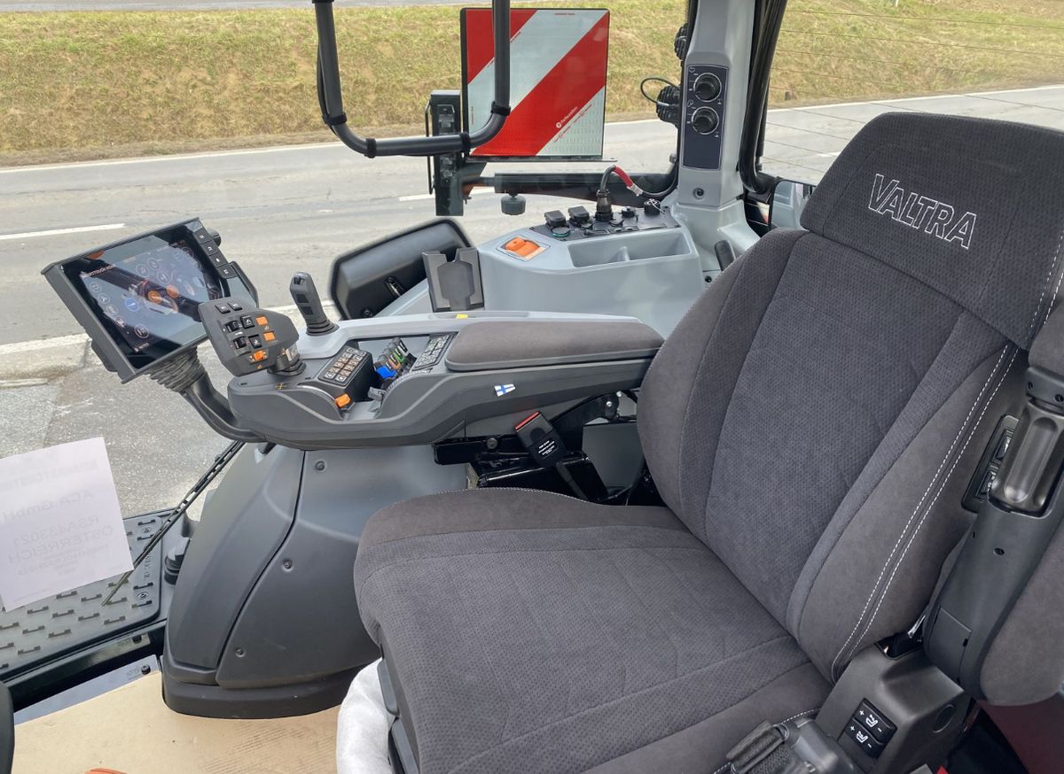 Innenansicht - Valtra S 416