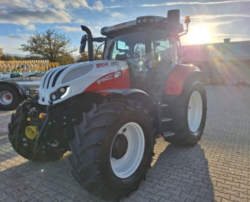 Seitenansicht - Steyr 6150 Profi CVT
