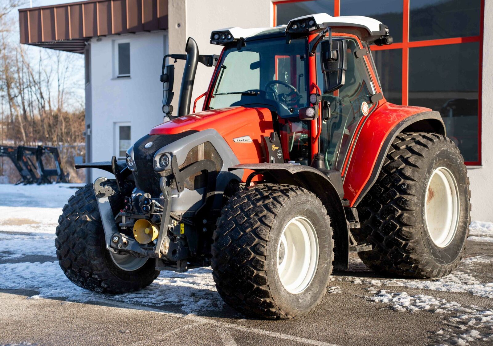 Seitenansicht - Lindner Lintrac 130