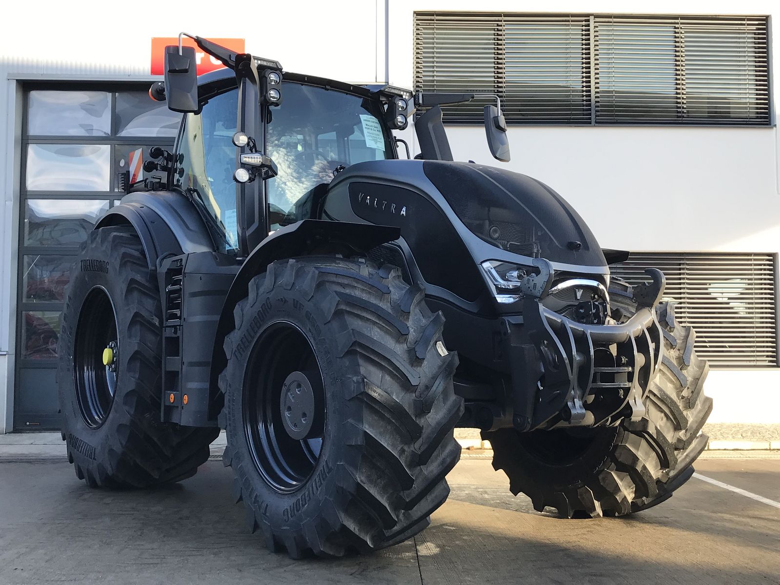 Seitenansicht - Valtra S 416