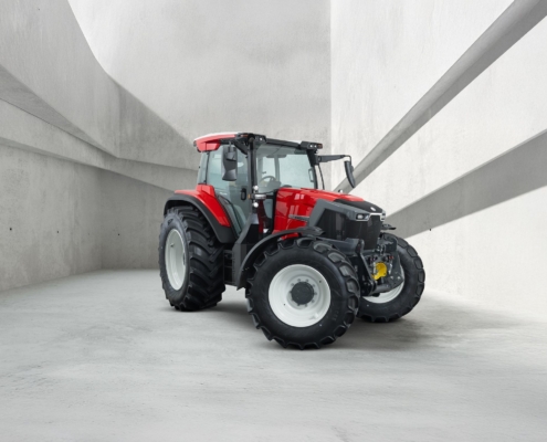 Der Lintrac 160 LDrive ist einer der Hauptdarsteller auf der Werksausstellung und kann vor Ort getestet werden.