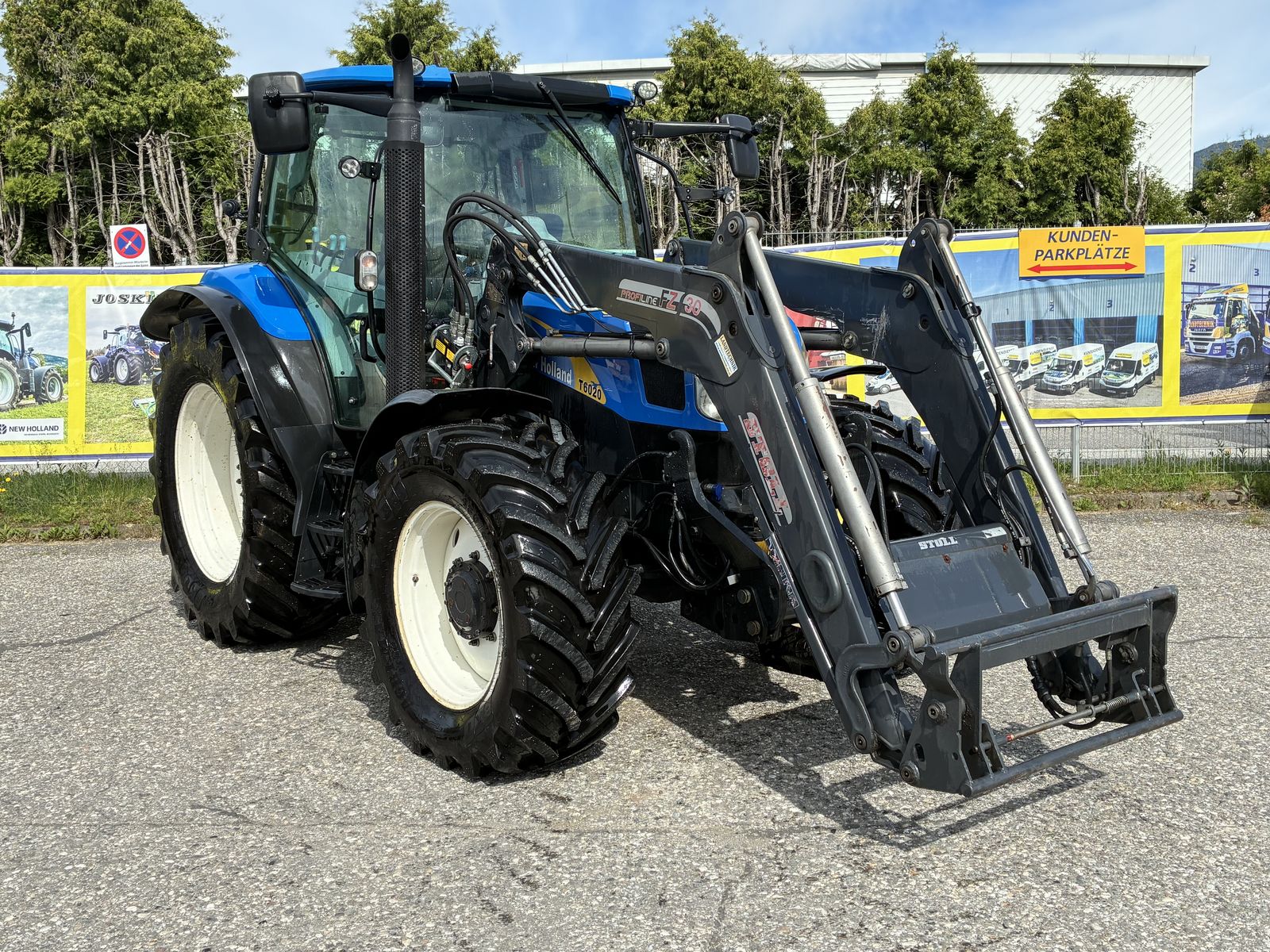 Seitenansicht - New Holland T6020 Elite