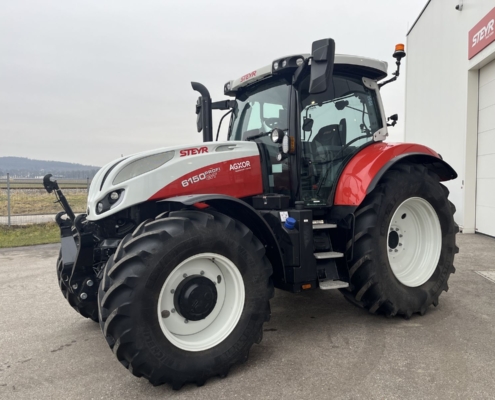 Seitenansicht - Steyr 6150 Profi CVT
