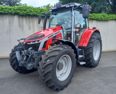 Seitenansicht - Massey Ferguson MF 5S.115 Dyna-6 Efficient
