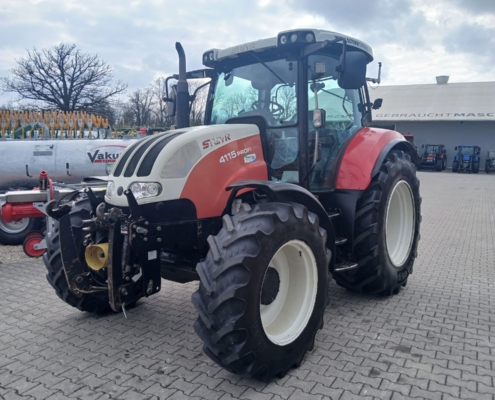 Seitenansicht: Steyr Profi 4115 Komfort