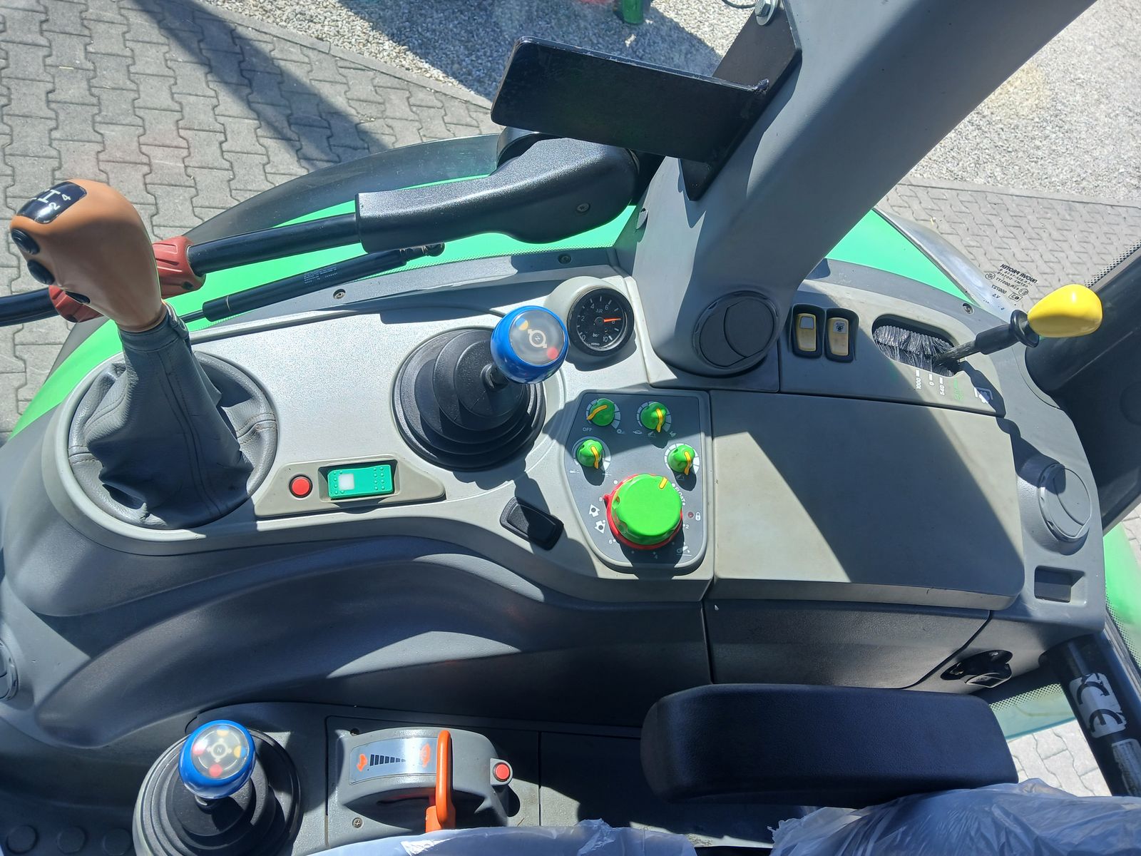 Innenansicht - Deutz-Fahr Agrotron K 110