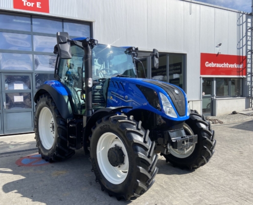 Seitenansicht - New Holland T5.120 Dynamic Command