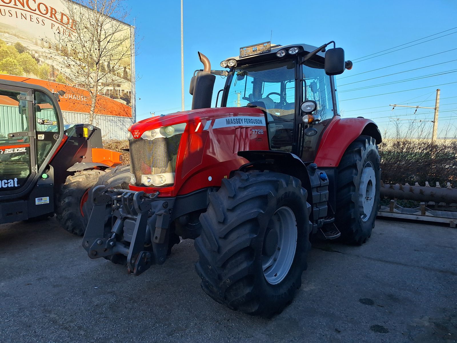 Seitenansicht - Massey Ferguson MF 7726 Dyna-6 Exclusive