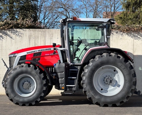 Seitenansicht - Massey Ferguson MF 8S.225 Dyna-7